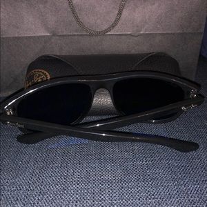 Ray-Ban